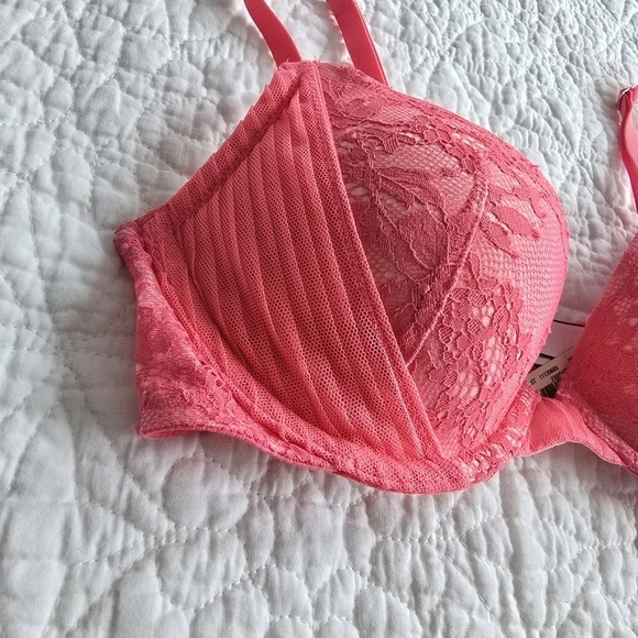 Victoria's Secret Dream Angels Push-up Bra Coral Pink 32B - Picture 5 of 13
